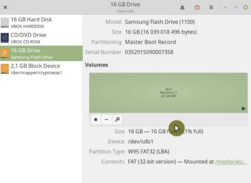 Checking the filesystem of my USB flash drive in Disk utility